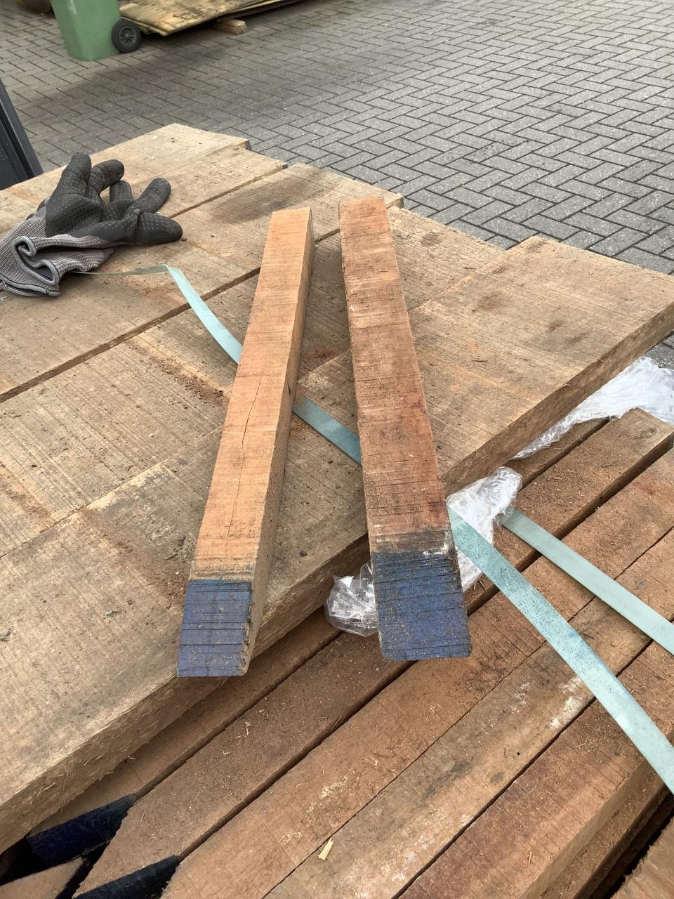 Nieuwe Azobe piketten piketpalen