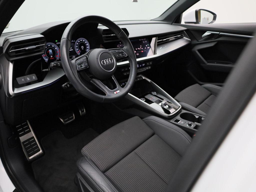 Audi A3 sportback 35 tfsi s edition | automaat | stoelverwarming | panorama