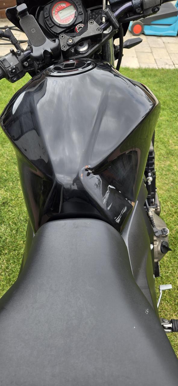 Kawasaki Z750 Naked Bike - Zwart