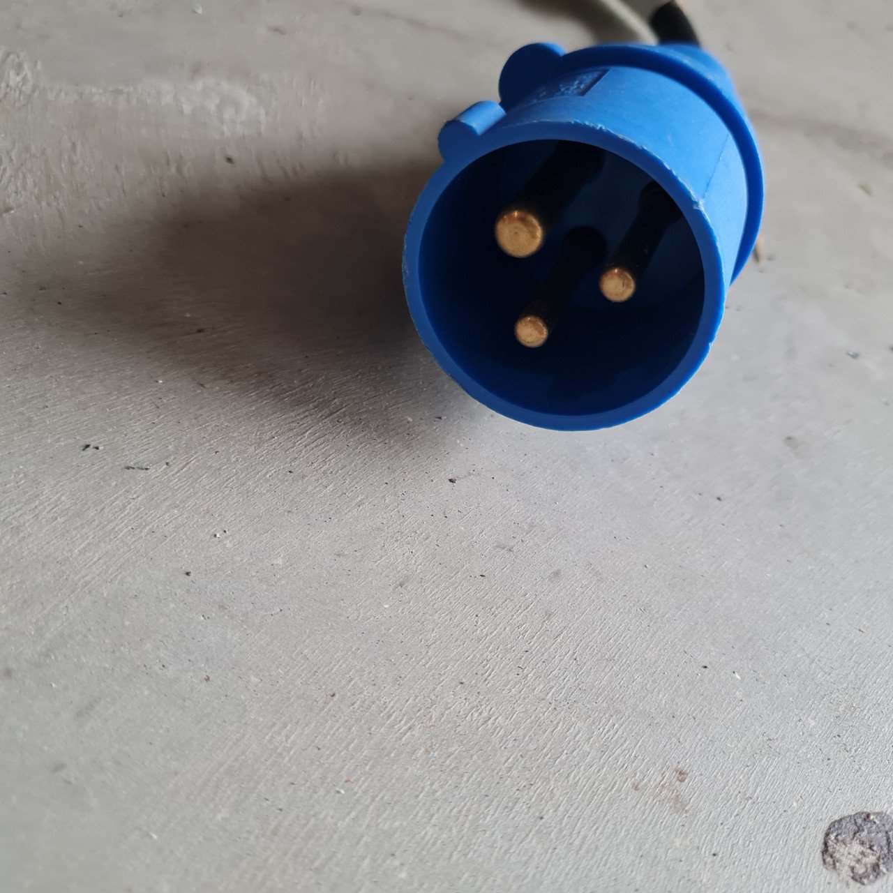 Verloopstekker 3 pins 230V