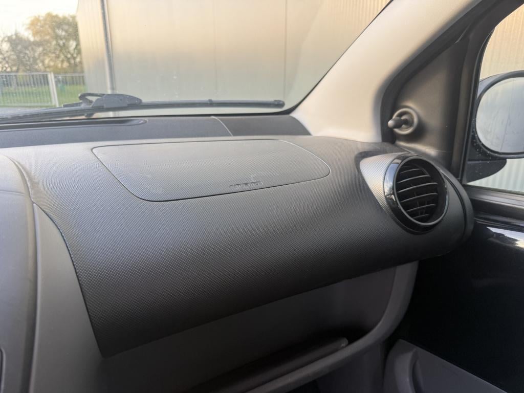 Citroen C1 1.0-12v selection airco 3-drs