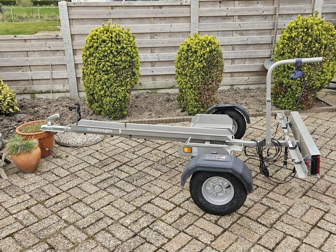 Elektrische scootmobiel en eventueel auto aanhanger