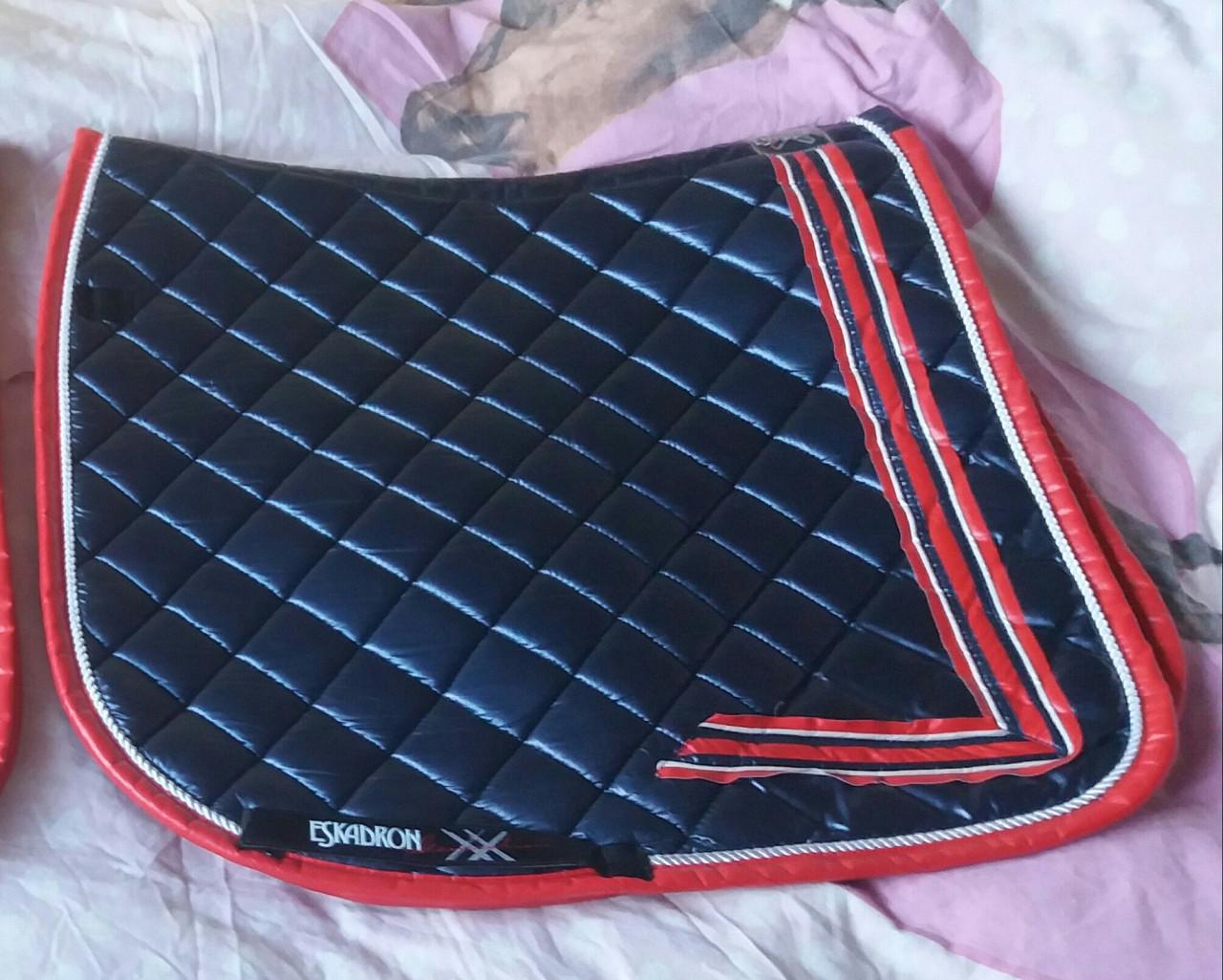 Eskadron dekje nieuw