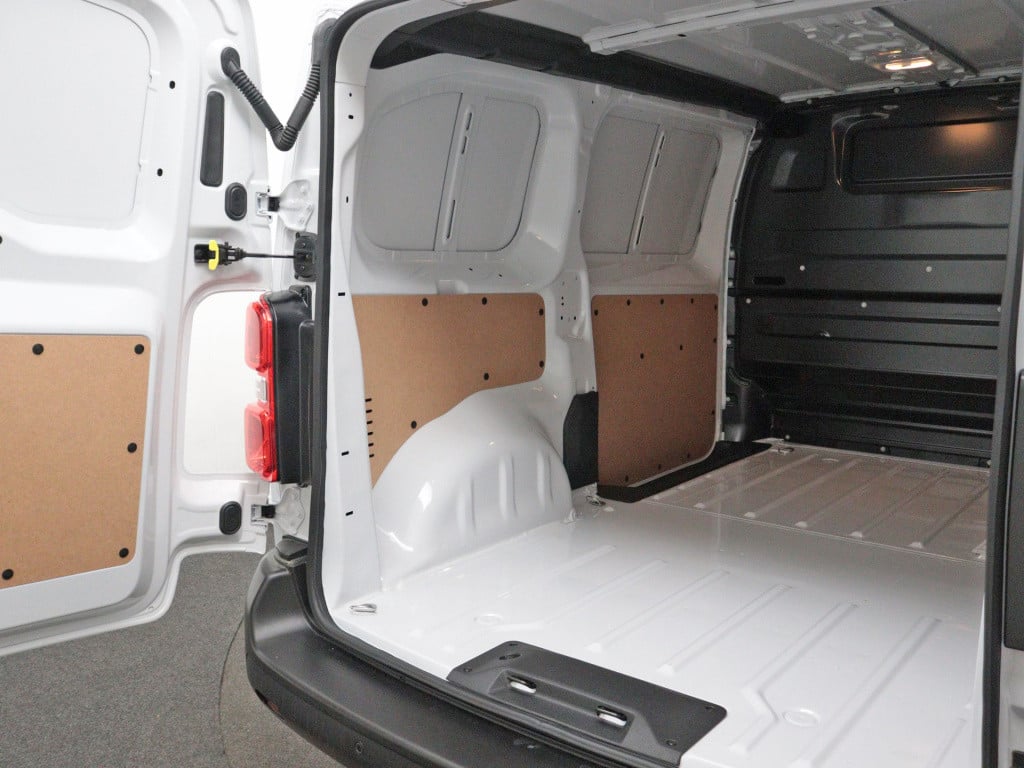 Citroen Jumpy bluehdi 120 pk lengte 2 | rijklaar 2,9% financial lease