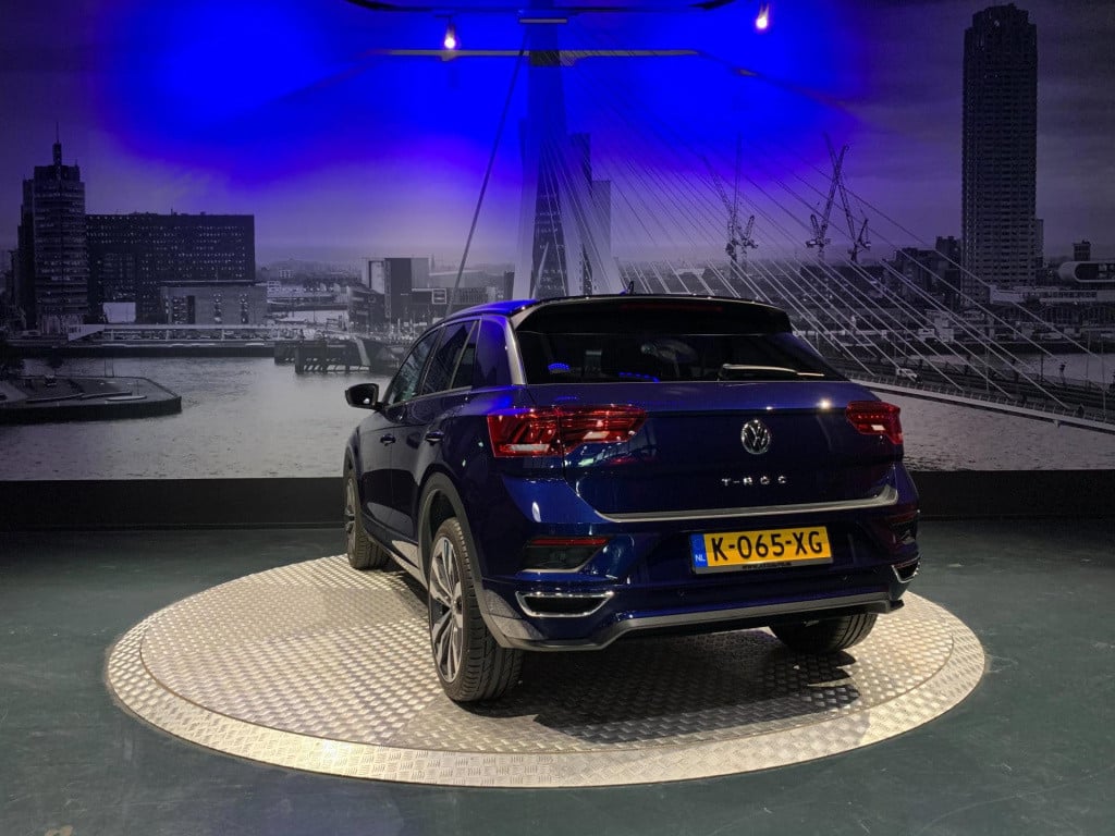 Volkswagen T-roc 1.5 tsi sport business r *led*app-connect*