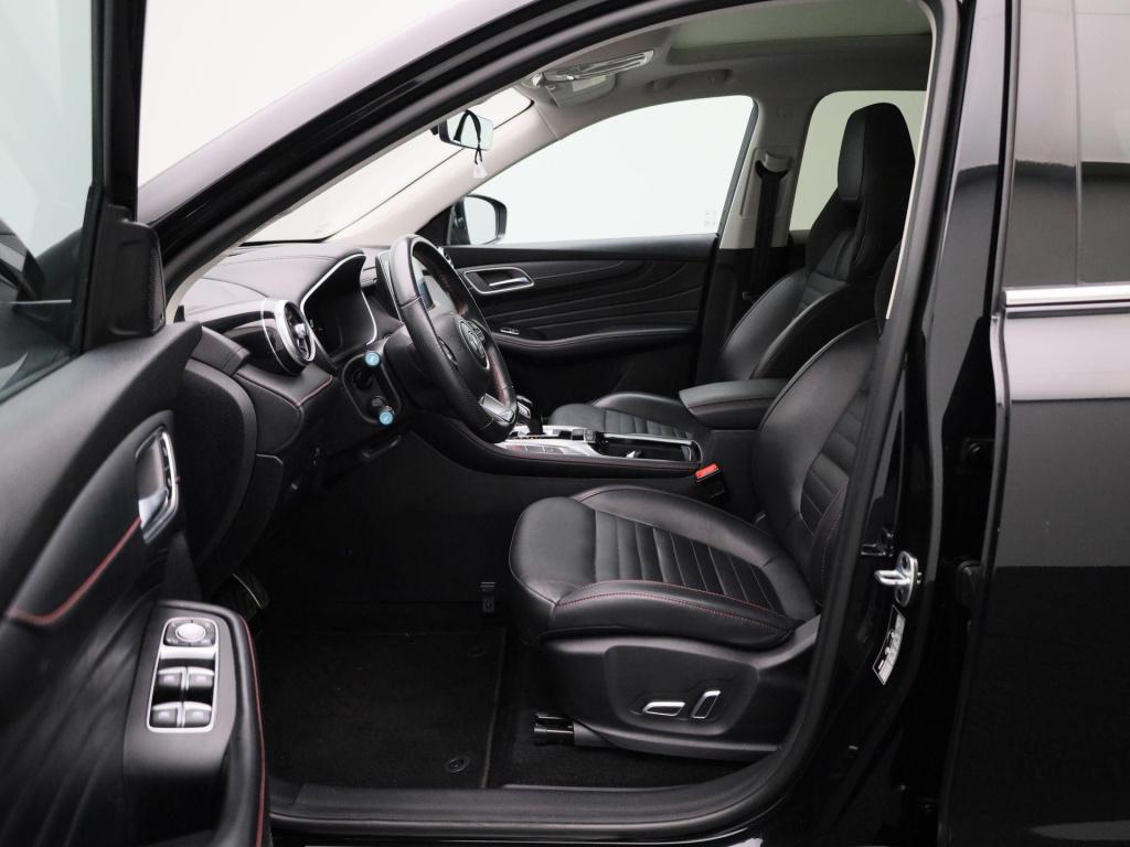 MG Ehs 1.5 tgdi luxury