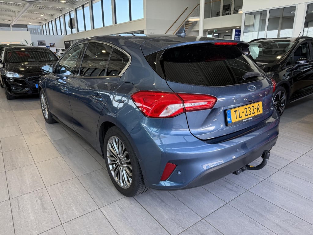 Ford Focus 1.0 ecoboost titanium business 17'' | trekhaak | acc | keyless e