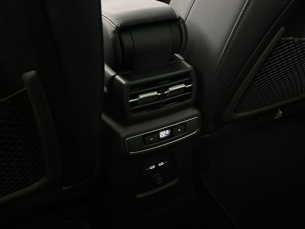 Audi Q4 E-tron s edition quattro performance 82 kwh