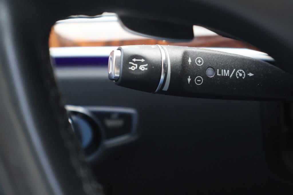 Mercedes-Benz E-Klasse 200 exclusive l airmatic luchtvering l panoramadak l