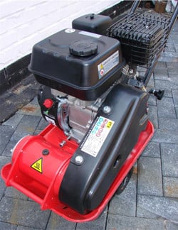 Crossfer trilplaat, 6.5pk motor, 83kg, gratis mat