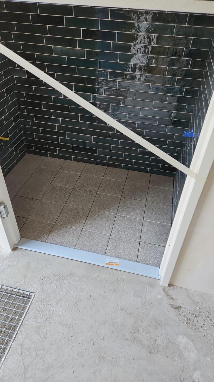 Tegelzetter nodig? Bel/app: 06 21937244 of Mail: jvbtegelzetter@gmail.com