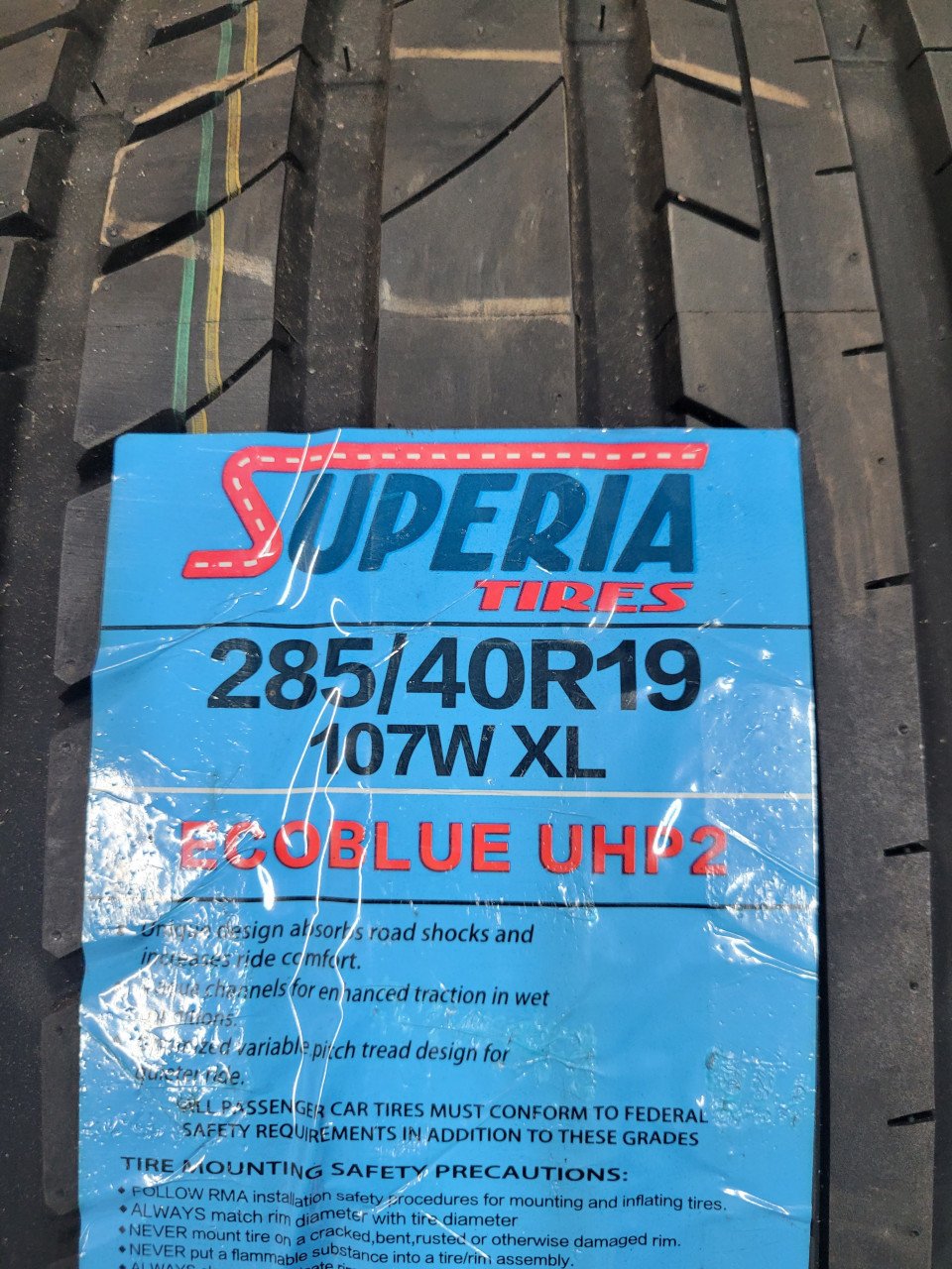 Te koop 19 inch banden