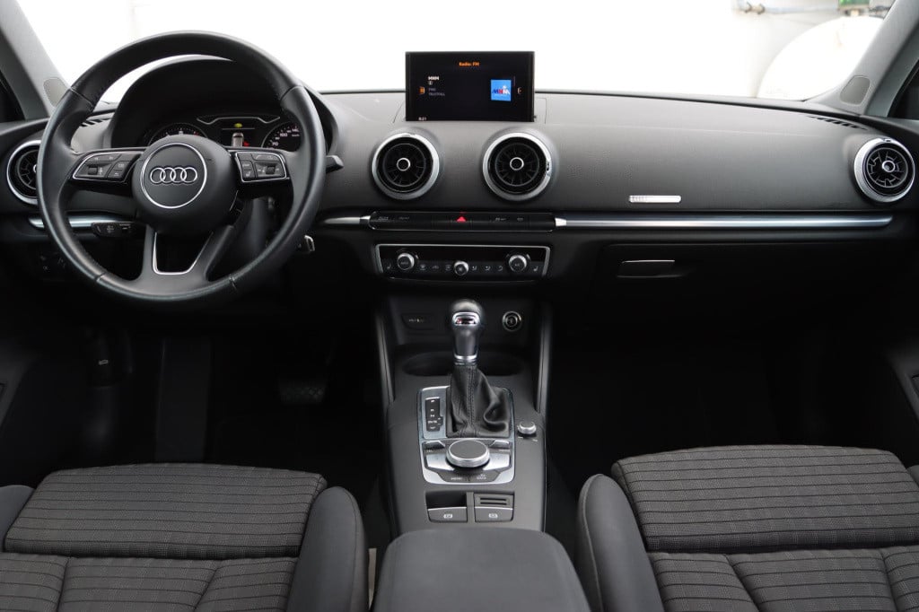 Audi A3 sportback 35 tfsi sport edition s-line 150pk s-tronic