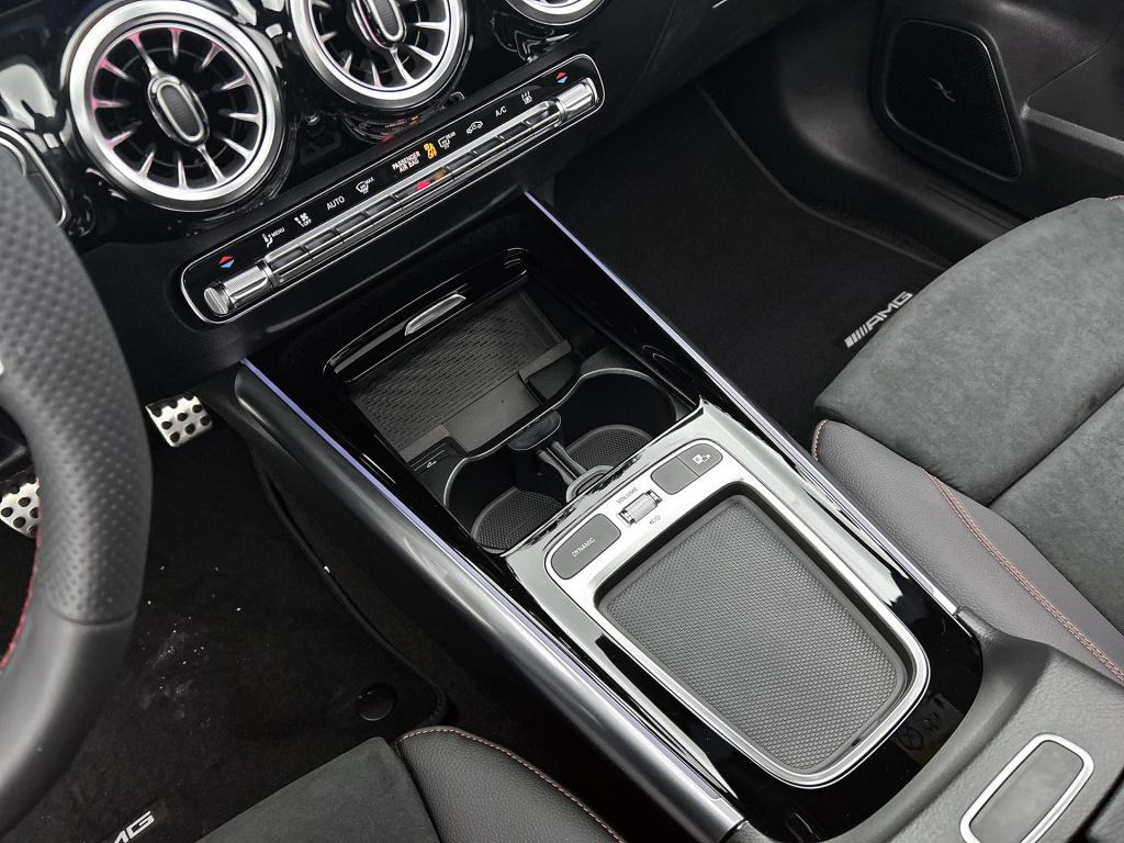 Mercedes-Benz Eqa 250+ business solution amg 71 kwh | trekhaak | nightpakke