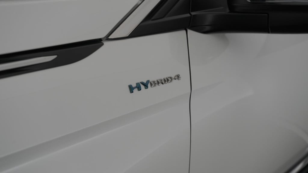 Peugeot 3008 1.6 hybrid4 300 allure pack business 4x4 | camera | apple carp