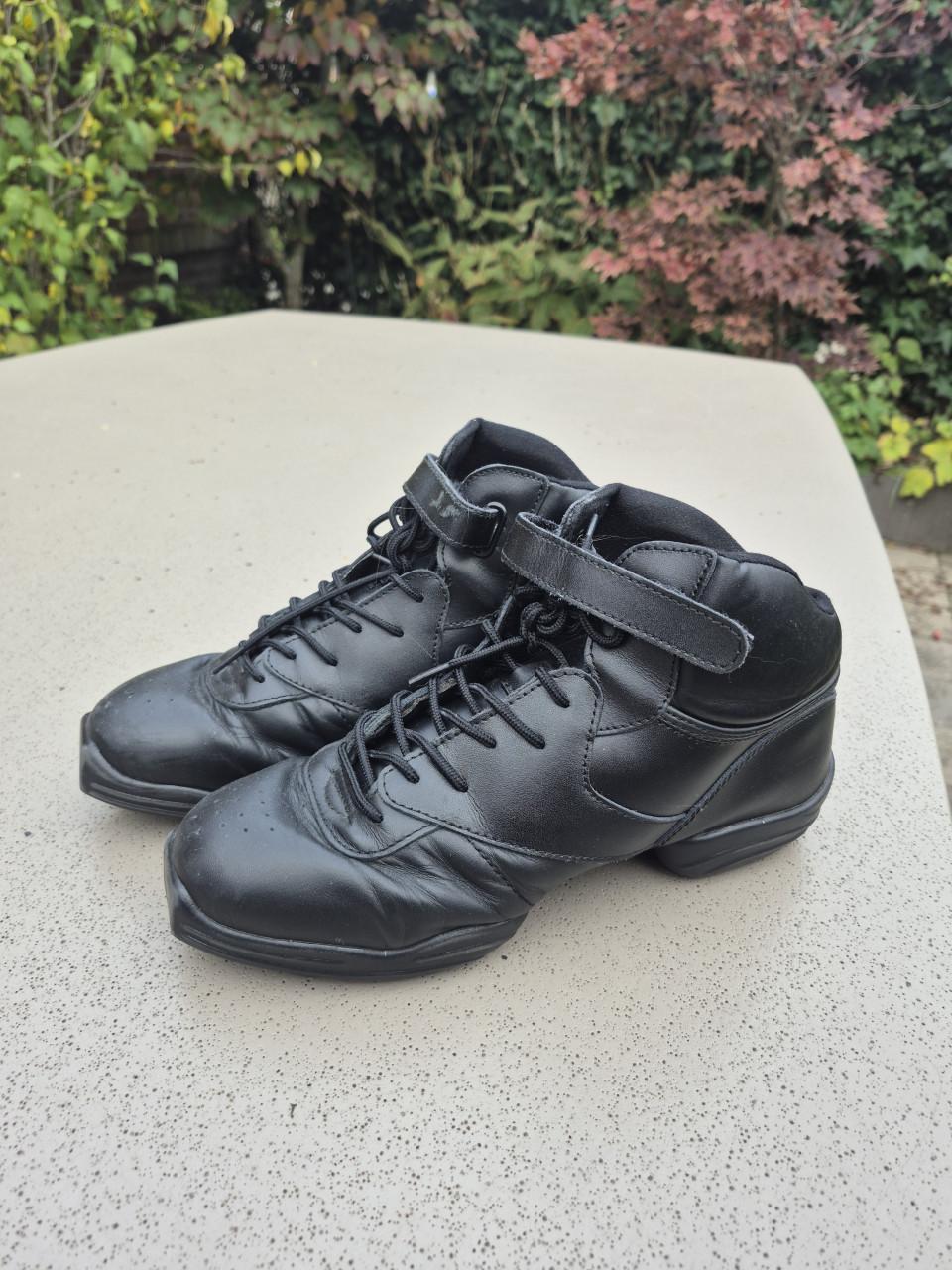 Capezio Dansschoenen Maat 43