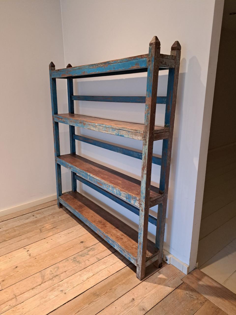 MOET WEG !!  Div. meubelen uit leegverkoop !!  ZIE ADVERTENTIE