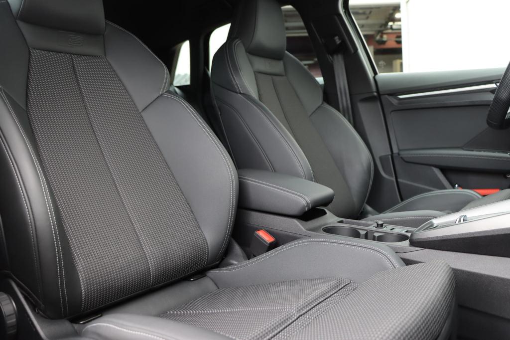 Audi A3 sportback 35 tfsi s edition 150pk s tronic
