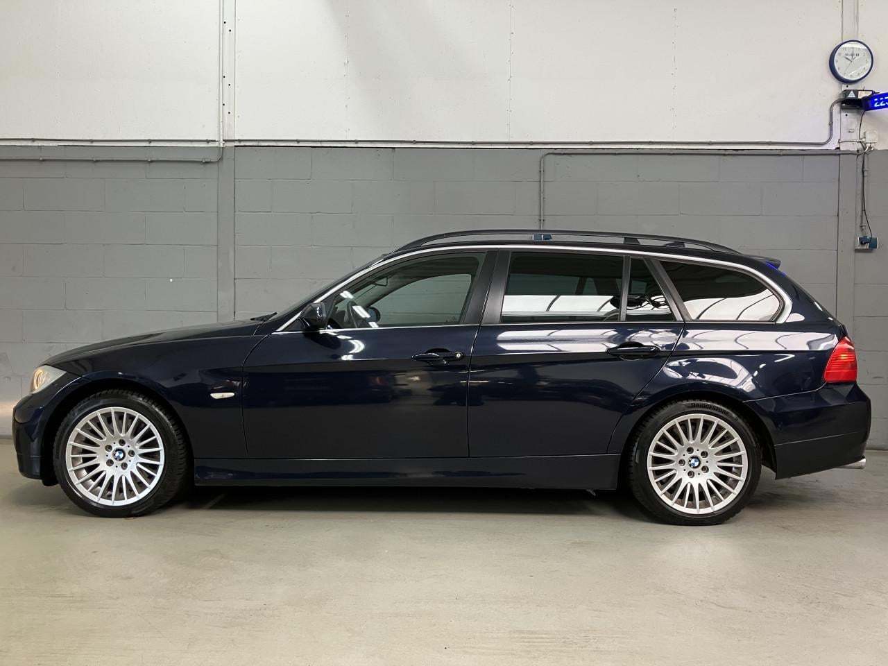 BMW 330d touring