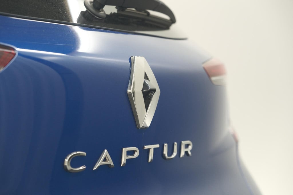 Renault Captur tce 90 techno | 360 camera | navigatie | 9.3 inch groot sche