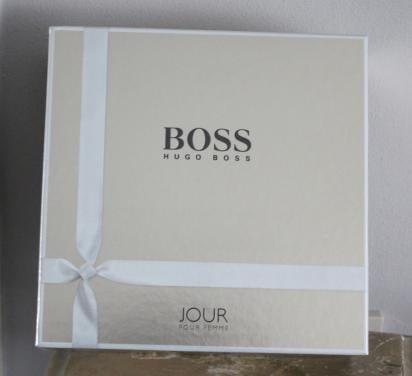 Hugo Boss Jour 30 ml - Eau de parfum - for Women - Geschenkset 2-delig Boss