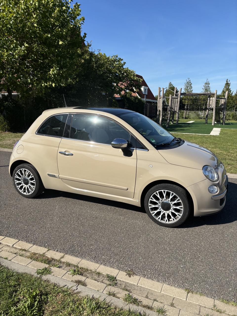 Fiat 500 1.2 lounge cappuccino