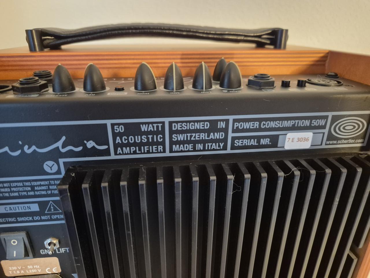 Akoestische gitaarversterker Schertler Giulia Y