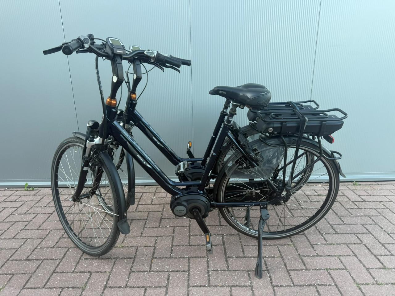 Set Batavus Wayz elektrische fietsen Bosch 400Wh Nuvinci