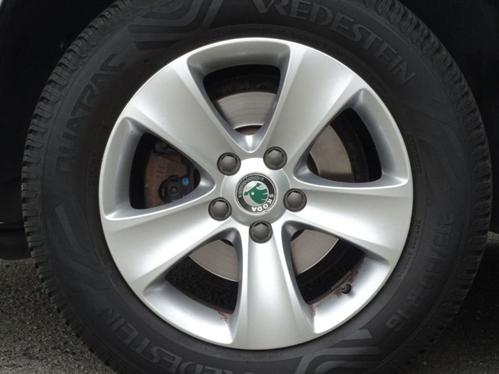 Skoda Yeti 1.2 tsi ambition automaat | trekhaak