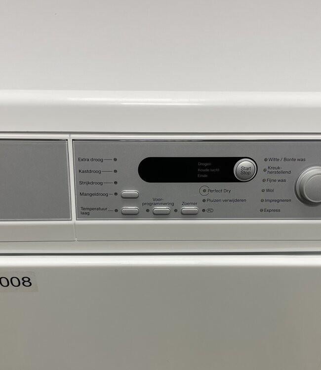 Miele Afvoer Droger T8743 7 kg schoon en netjes
