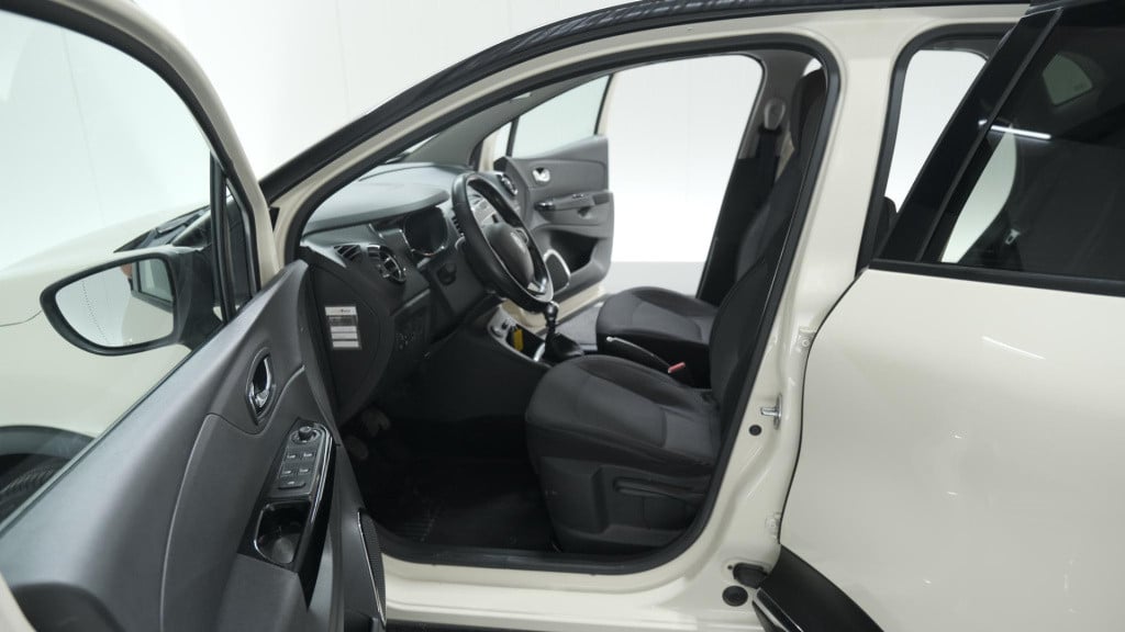 Renault Captur tce 120 dynamique | trekhaak | camera | r-link navigatie | p