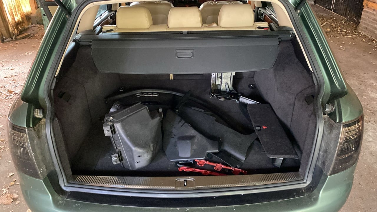 Audi A6 3,0L V6 Quattro te koop