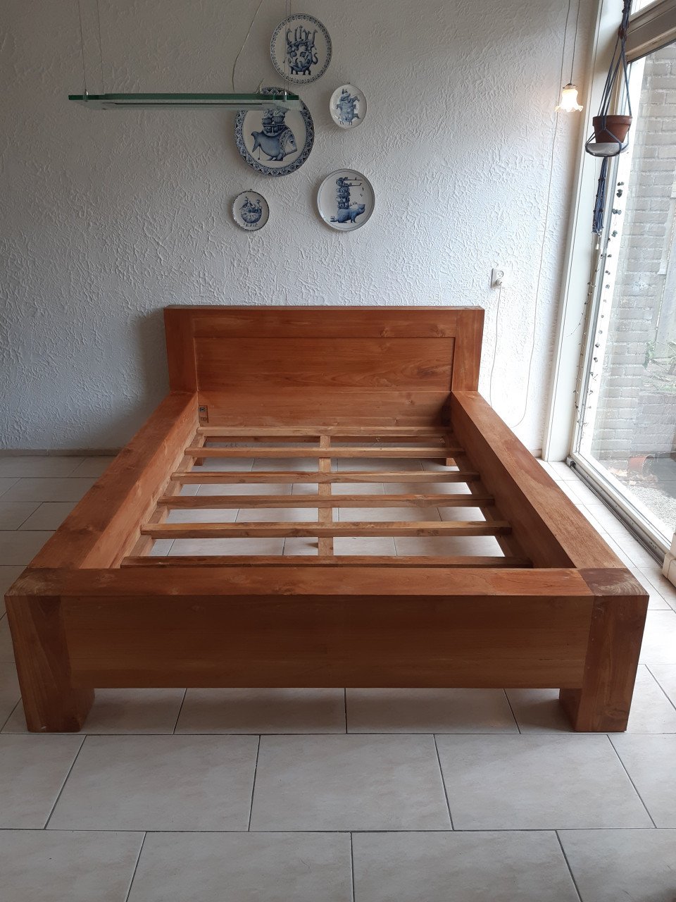 Teak bedombouw
