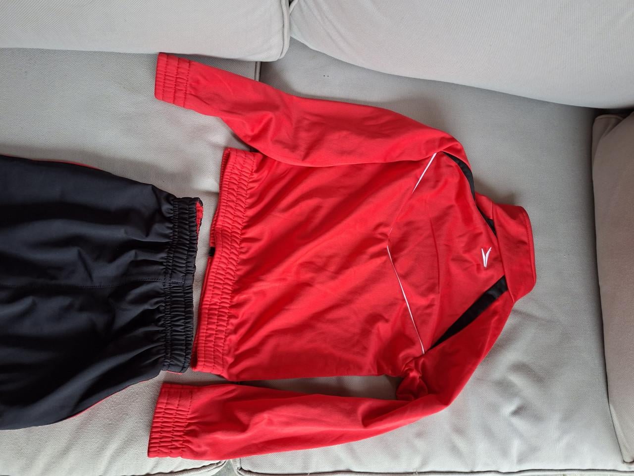 Sportpak maat 110/116