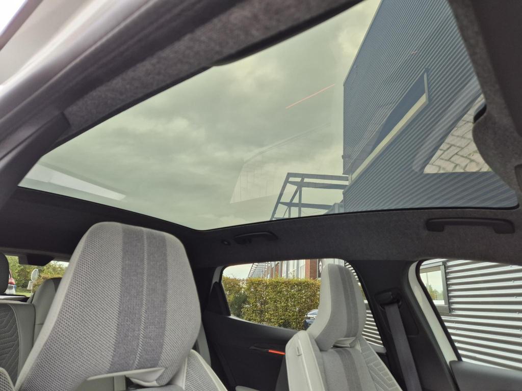Renault Scenic e-tech ev87 long range iconic solarbay dak, harman kardon au