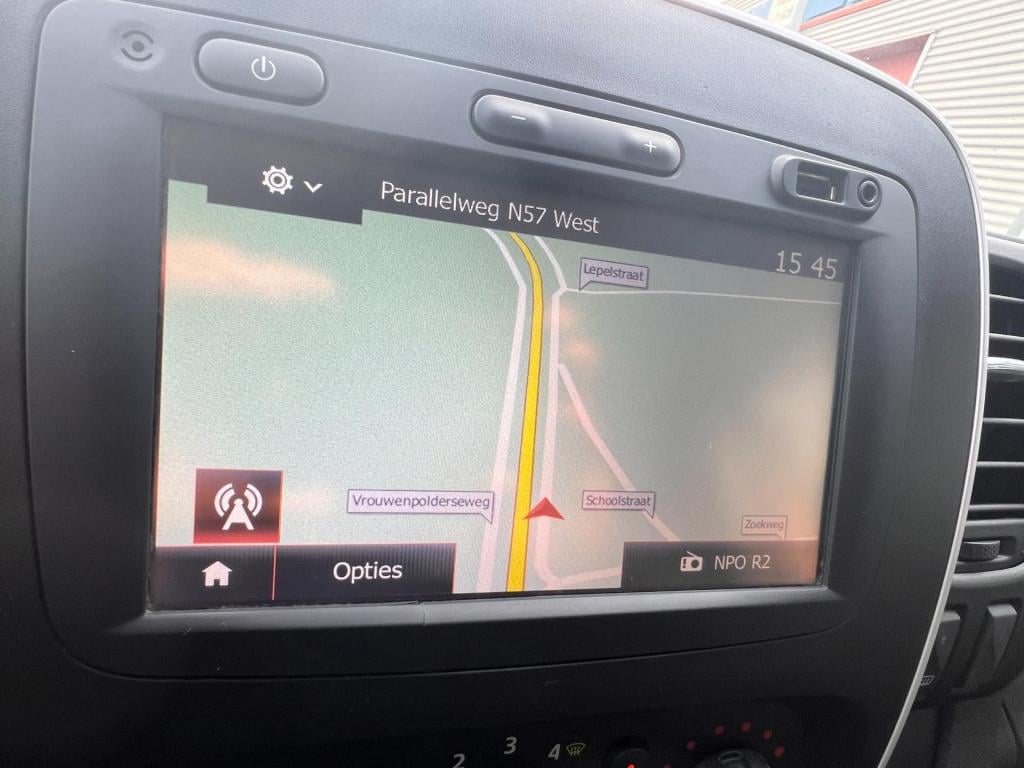 Renault Trafic 1.6 dci t29 l2h1 comfort, camera, navi, trekhaak enz..