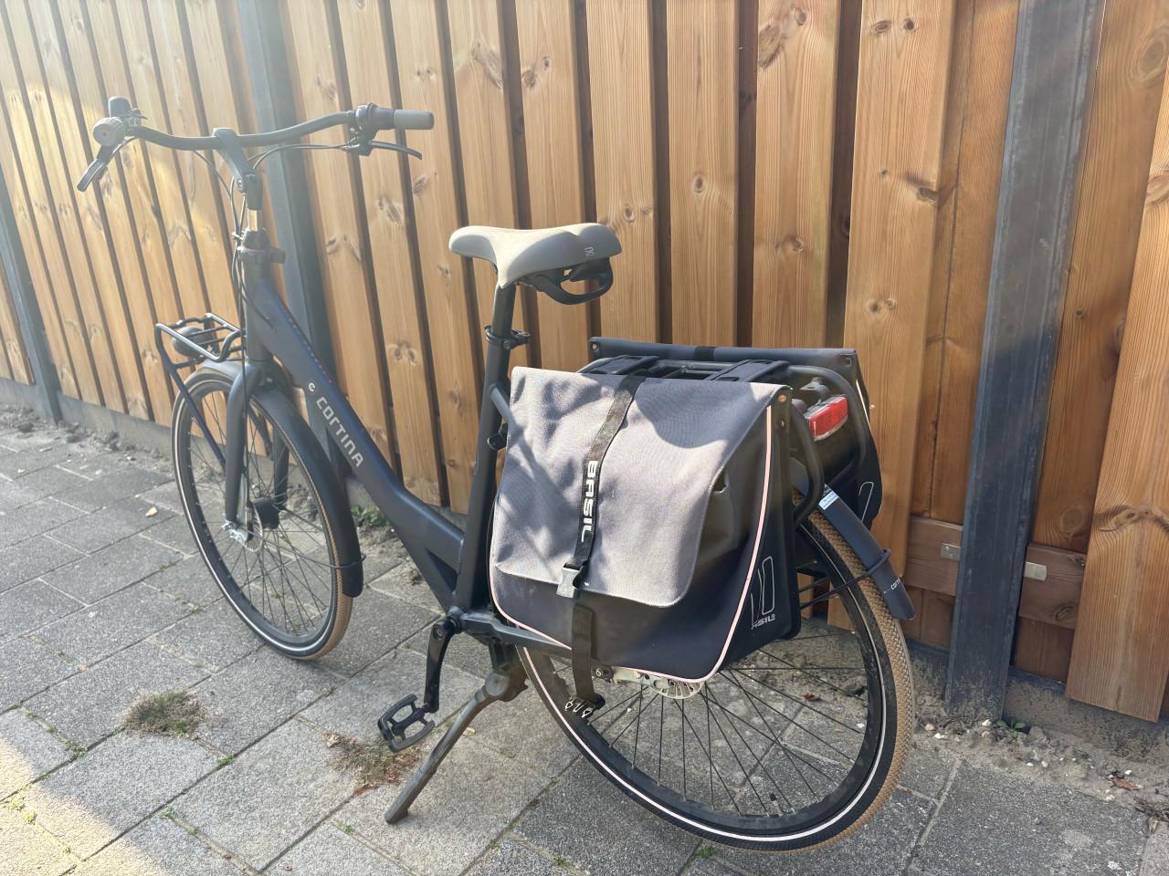 Cortina Commom Family moederfiets - 325,-