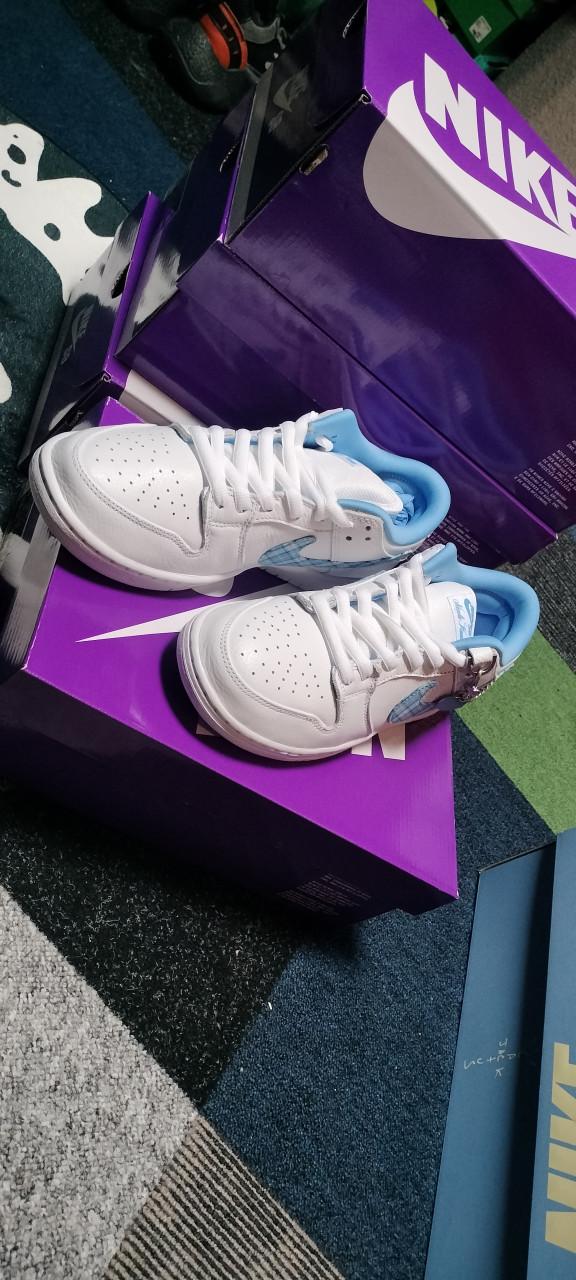 Te koop 48 paar schoenen collectie Nike Timberland nieuw