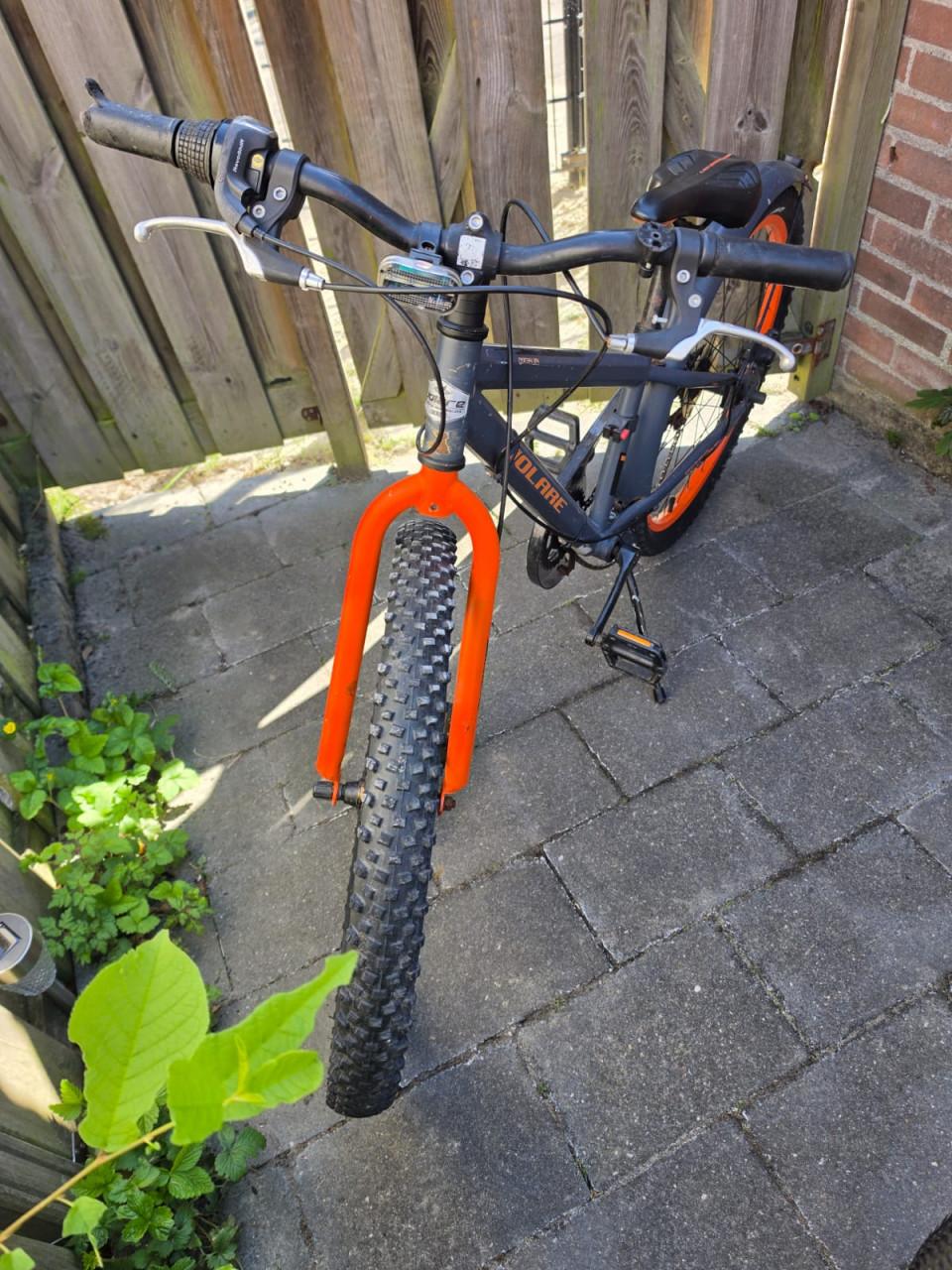 2x Mountenbike Volare