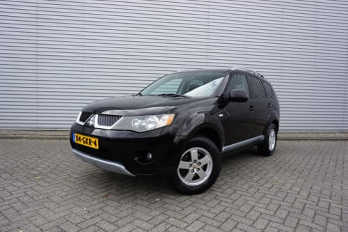 Mitsubishi Outlander 2.4 intro edition 2wd airco / cruise / elektr. ramen /