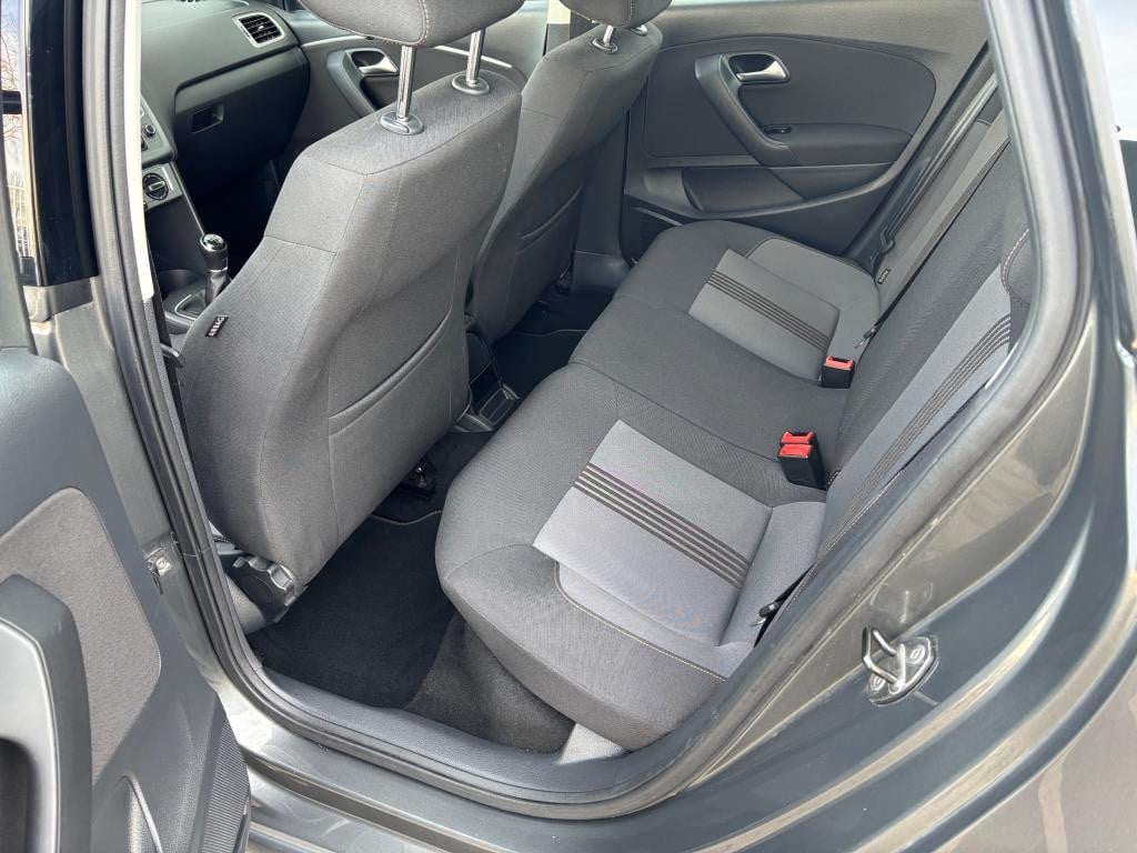 Volkswagen Polo 1.2 tsi comfortline bluemotion