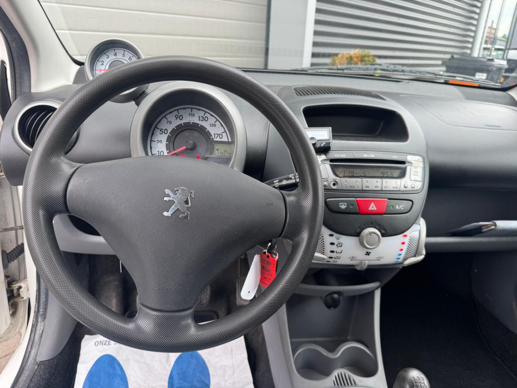 Peugeot 107 1.0-12v xs/nap/apk/airco/