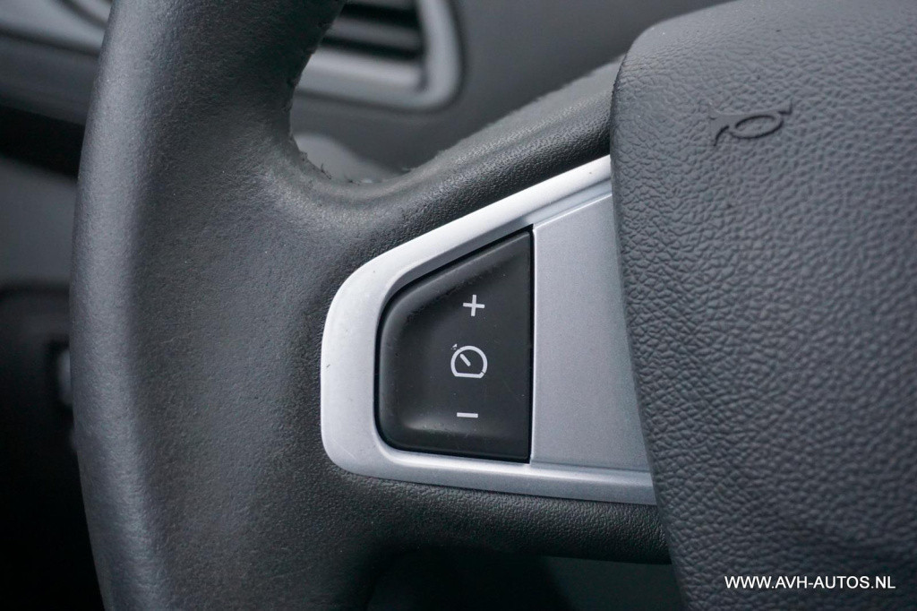 Renault Scenic 1.2 tce expression