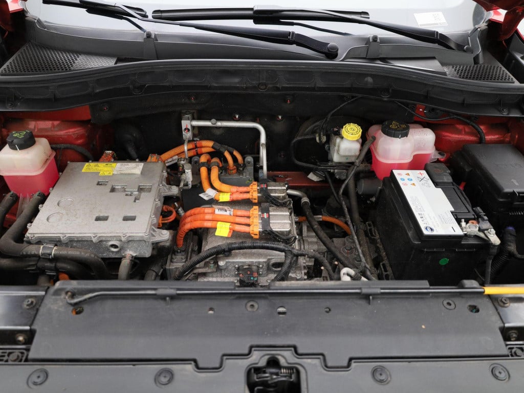 MG Zs-ev luxury 45 kwh aut. | panoramadak | leder | navigatie | airco | sch