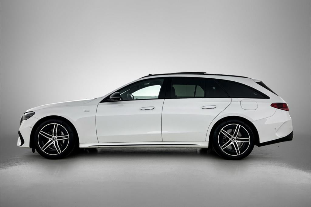 Mercedes-Benz E-Klasse estate 300 e amg plug-in hybride amg | night pakket 