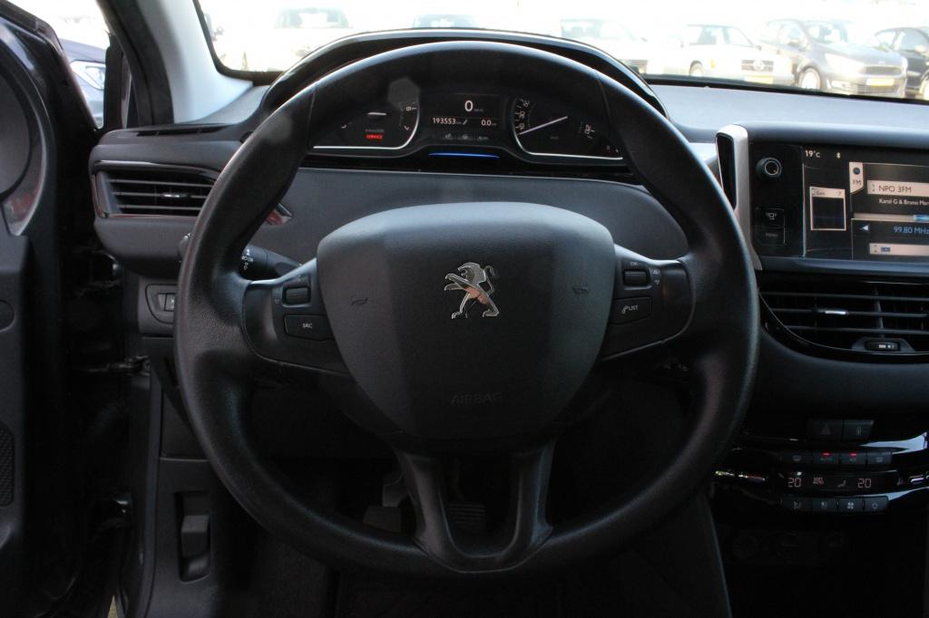 Peugeot 208 1.2 vti access