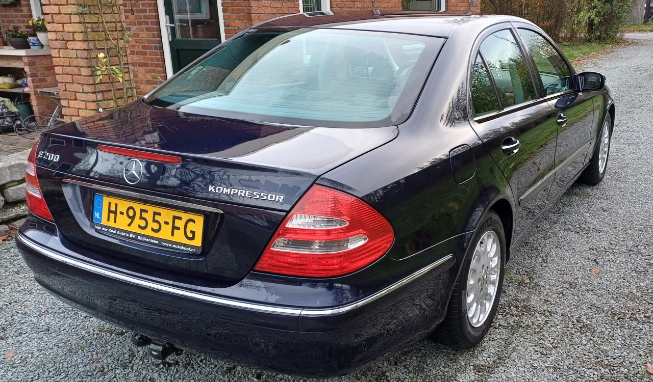 Mercedes Benz E200 Elegance
