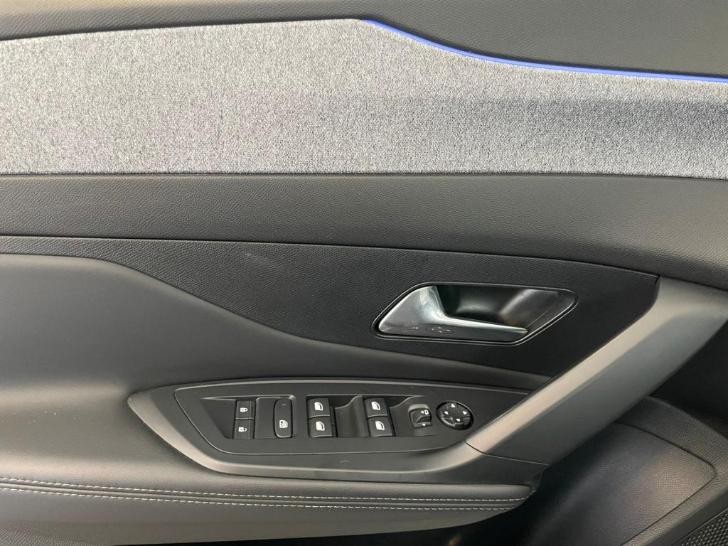 Peugeot 308 1.6 hybrid 180 allure pack business