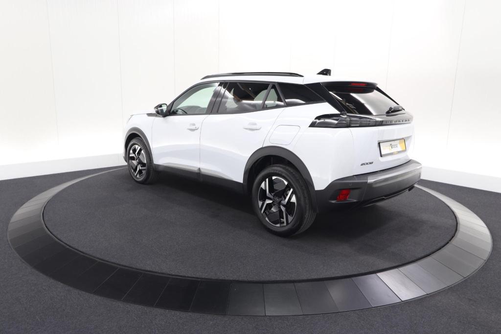 Peugeot 2008 puretech 100 allure | apple carplay | parkeersensoren | climat
