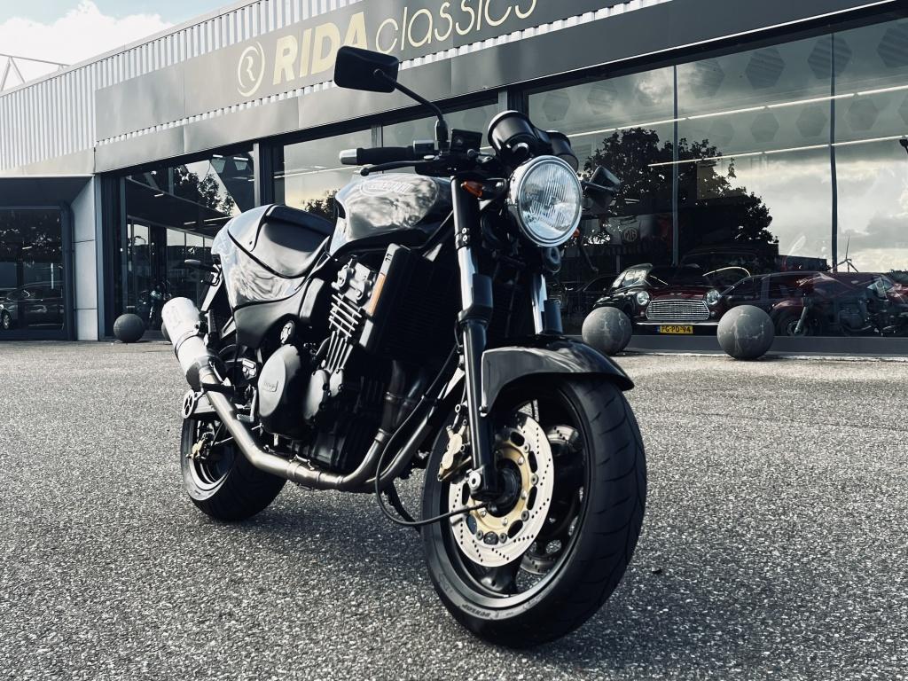Triumph Speed Triple t300